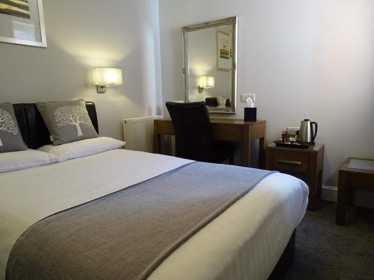 The Beeches Hotel & Leisure Club West Bridgford Exteriör bild